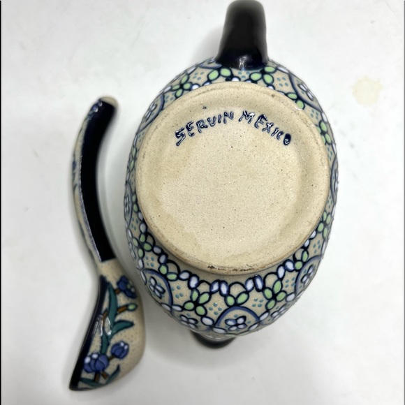 Javier Servin Mexico Gravy Boat & Serving Spoon - Picture 4 of 7